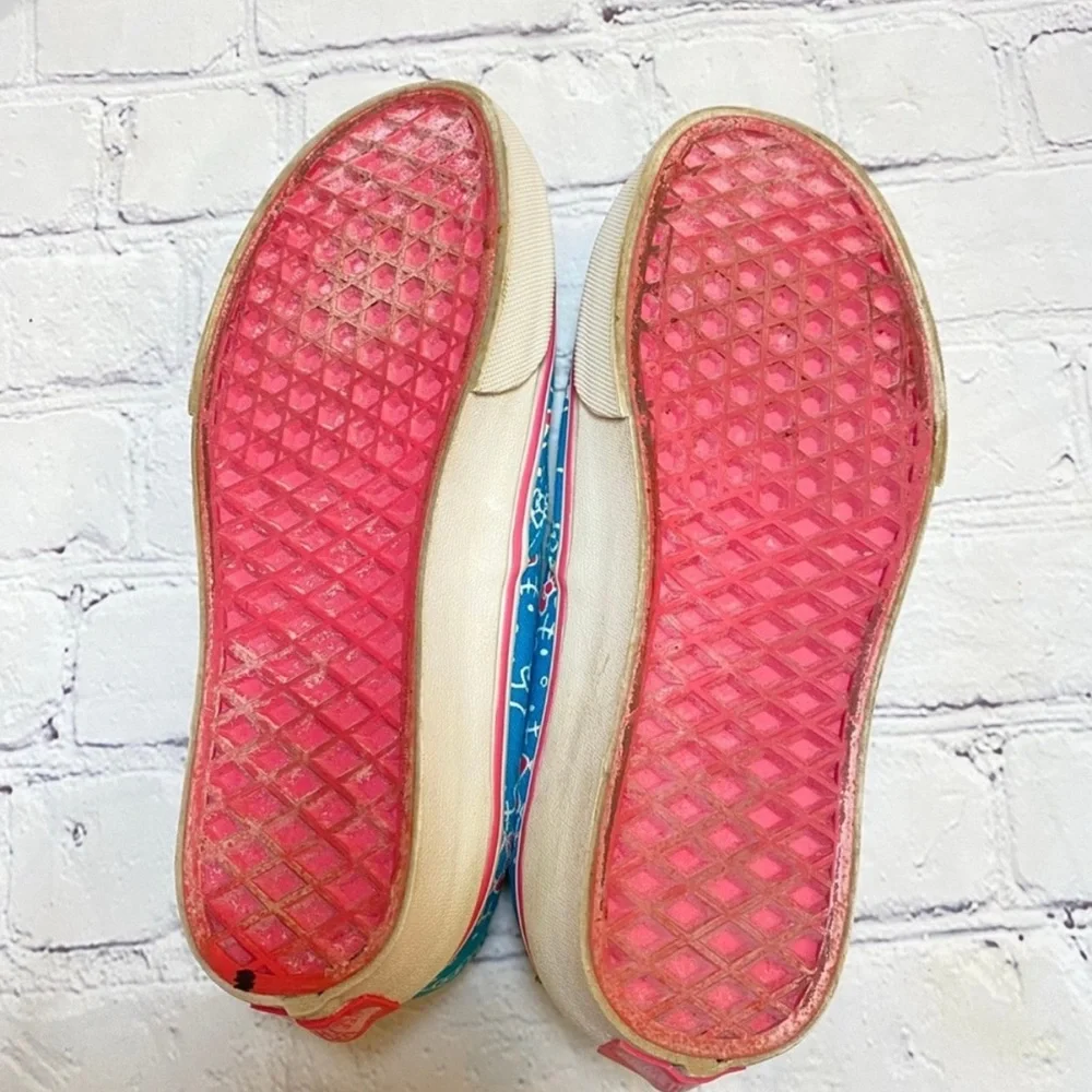 Vans + Hello Kitty Limited Edition Sneakers